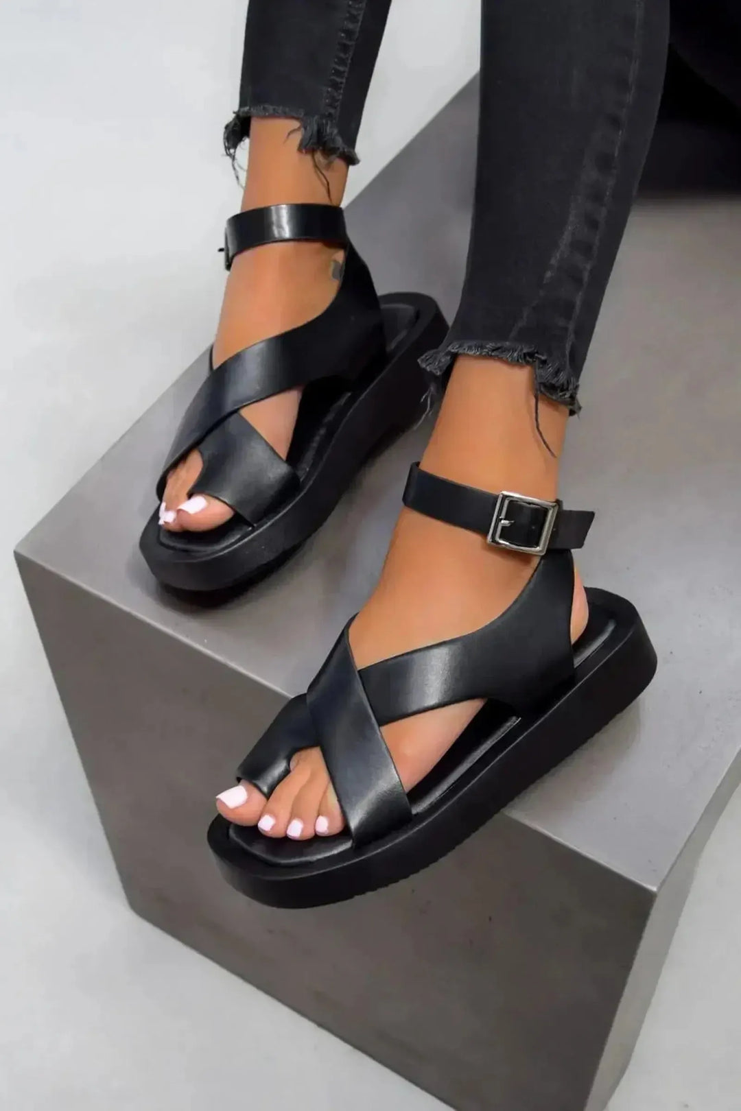 Abigail | Women's Minimalist Cross Strap Flat Sandals