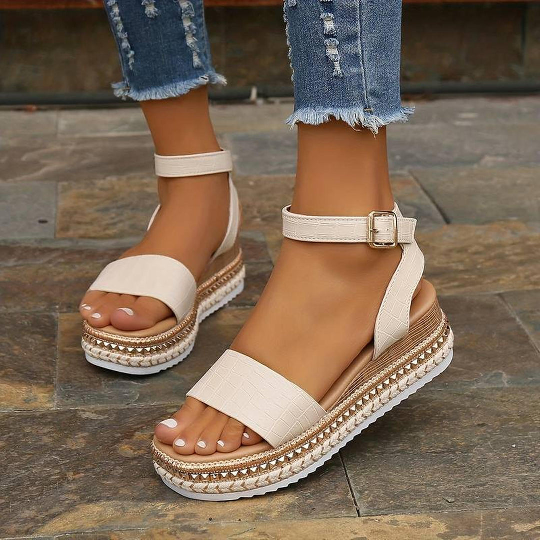 Chloe | Women's Buckle Platform Casual Summer Sandals
