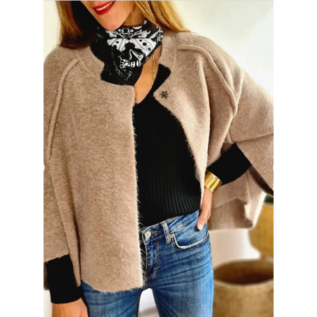 Eleanor | Plus Size Wool Cardigan Round Neck Long Sleeve Button Front