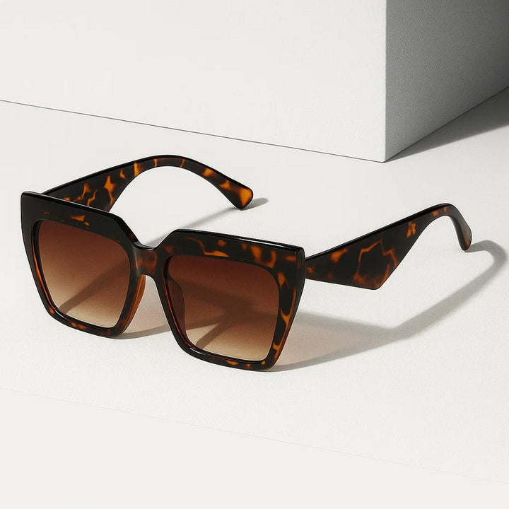 Eleanor | Sunglasses Women's Oversized Square UV400 Protection Gradient