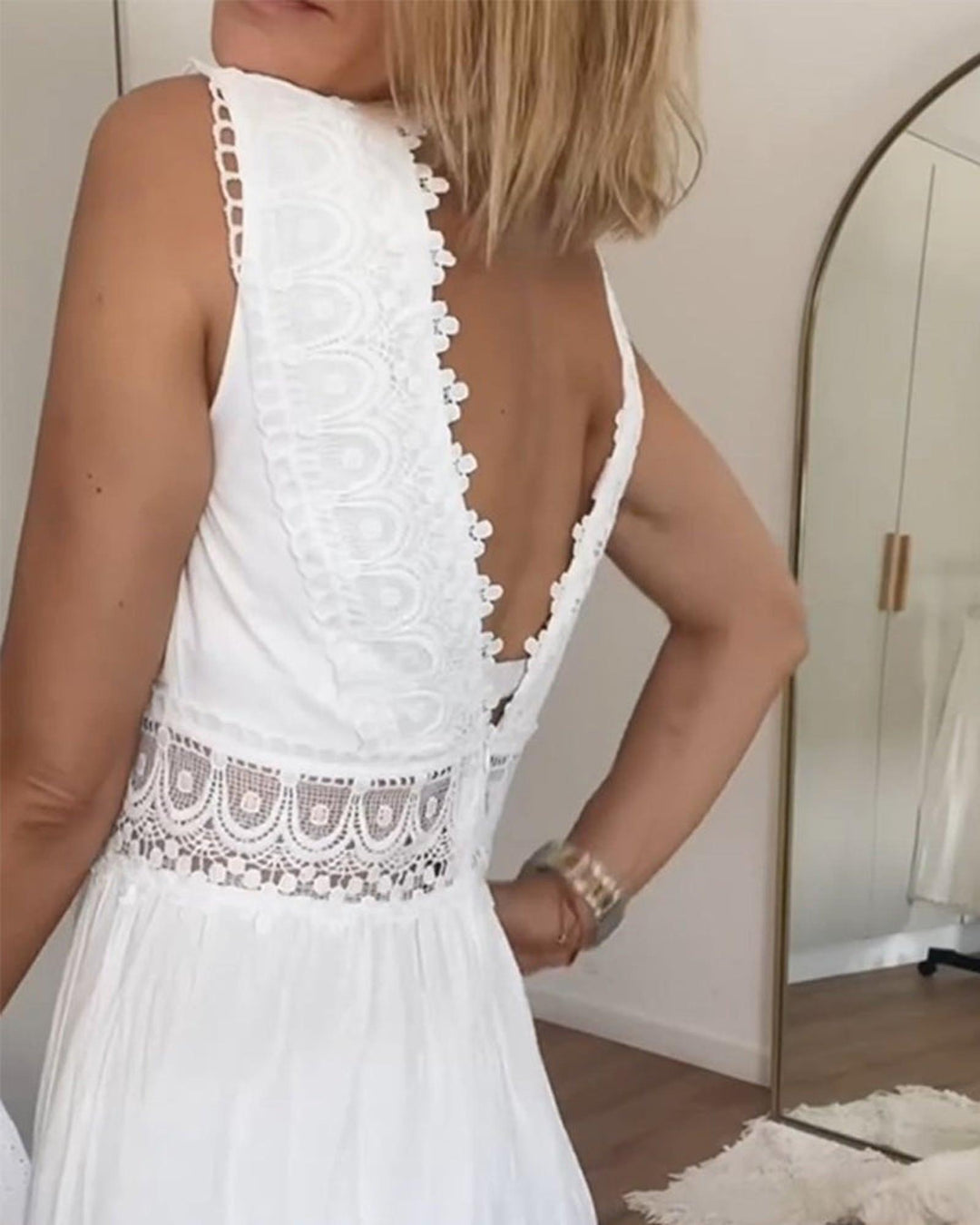 Julia | Women's Boho Sleeveless V Neck Midi Dress