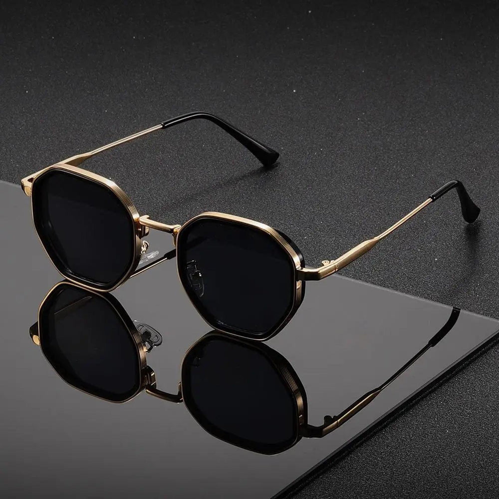 Victoria | Sunglasses Geometric Metal Frame Brown Gradient Lenses