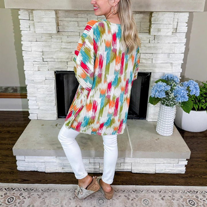 Women's Oversized V-Neck Multicolor Abstract Print Tunic Top