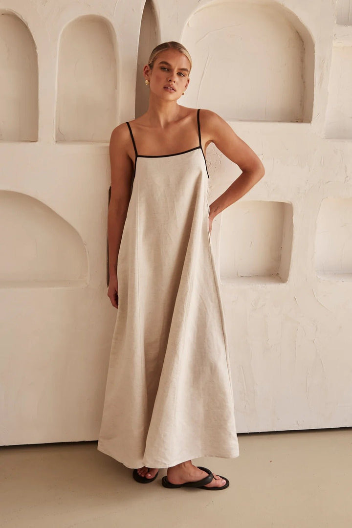 Women's Relaxed Trapeze Linen-Blend Contrast-Trim Maxi Dress