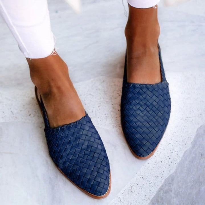 Women's Woven Leather Pointed-Toe Slingback Comfortable Sandals - Navy